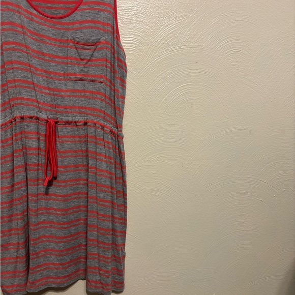 Olive & Oak Red and Gray Striped Midi Dress - Picture 7 of 8